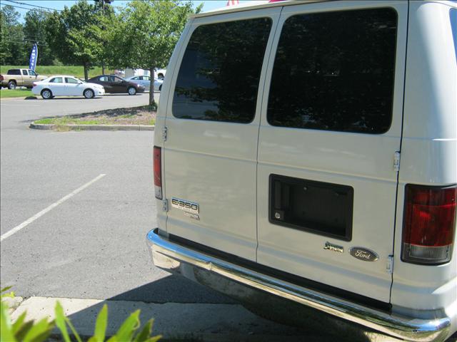 2010 Ford Econoline Manual