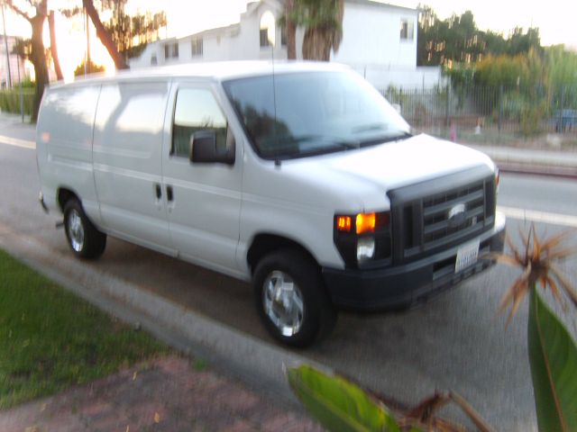 2010 Ford Econoline SE Truck