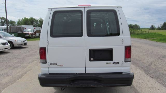 2011 Ford Econoline 2dr I4 Auto EX-L PZEV