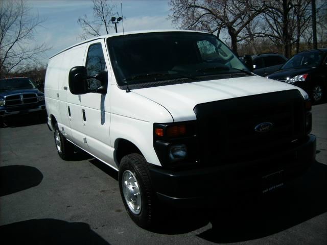 2011 Ford Econoline SE Truck