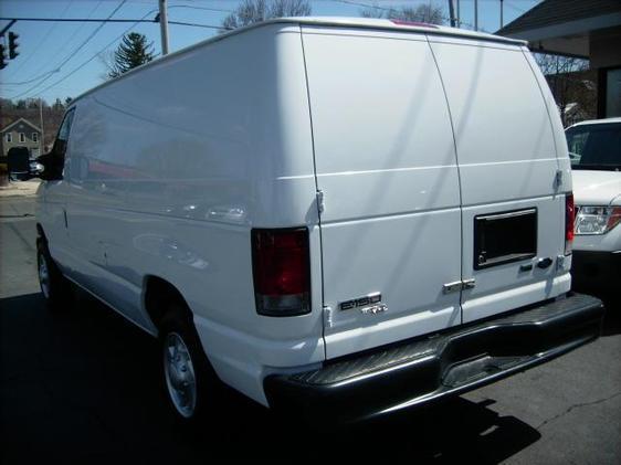 2011 Ford Econoline SE Truck