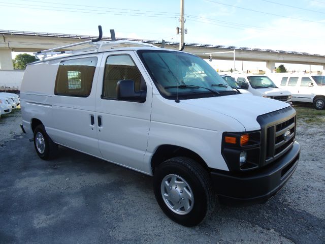 2011 Ford Econoline Lariat Quad Cab 4x4