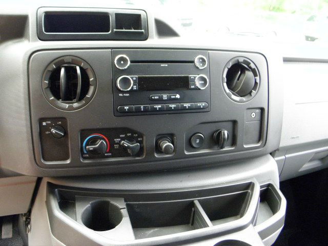 2011 Ford Econoline Awd-turbo