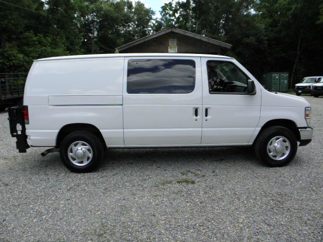 2011 Ford Econoline Awd-turbo