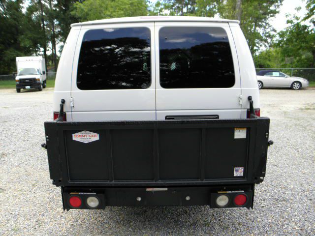 2011 Ford Econoline Awd-turbo