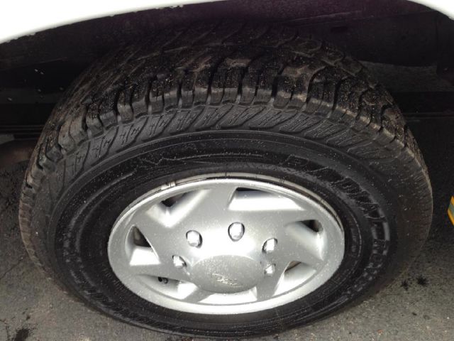 2011 Ford Econoline 2dr Cpe V6 Manual GT