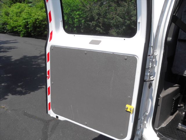 2011 Ford Econoline Luxury AWD Nav