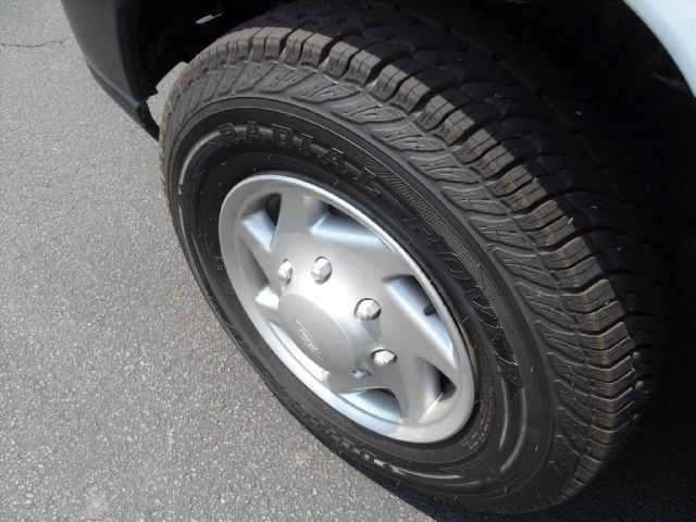 2011 Ford Econoline Luxury AWD Nav