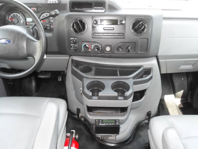2011 Ford Econoline Luxury AWD Nav