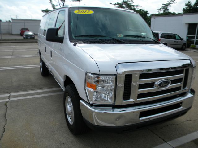2012 Ford Econoline Awd-turbo