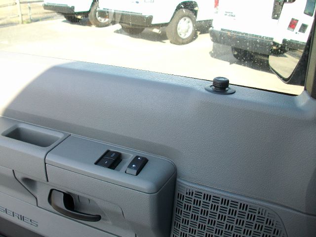 2012 Ford Econoline 2dr I4 Auto EX-L PZEV