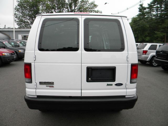2012 Ford Econoline Awd-turbo