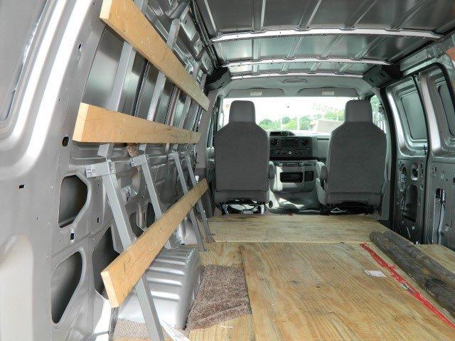 2012 Ford Econoline 2.0T Wolfsburg ED