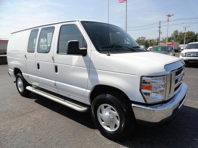 2012 Ford Econoline 2.5i Wagon