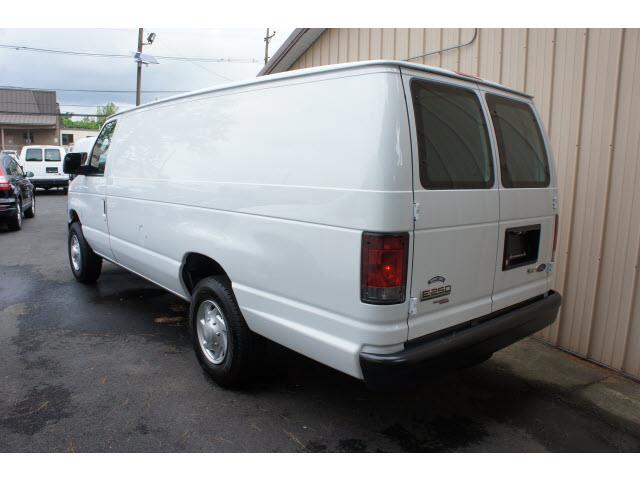 2013 Ford Econoline Awd-turbo