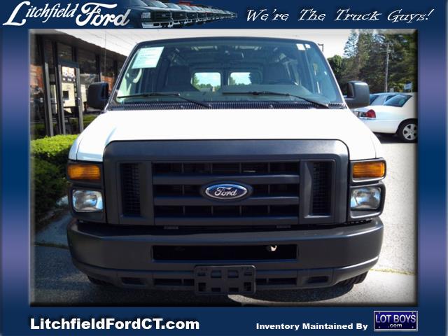 2013 Ford Econoline SL AWD CVT Leatherroof