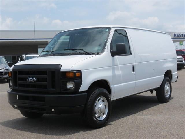2013 Ford Econoline Sedan 1.8 S