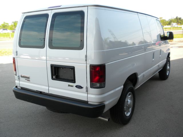 2013 Ford Econoline Awd-turbo