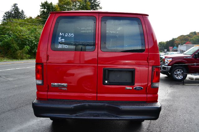 2014 Ford Econoline GT Deluxe Bullitt