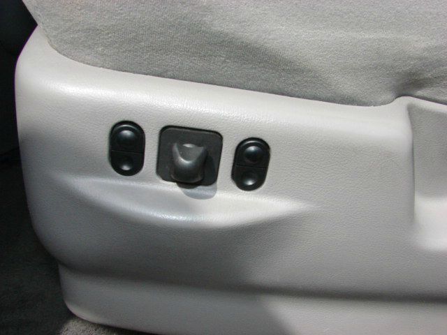 1999 Ford Econoline Wagon 2dr Cpe V6 Manual GT