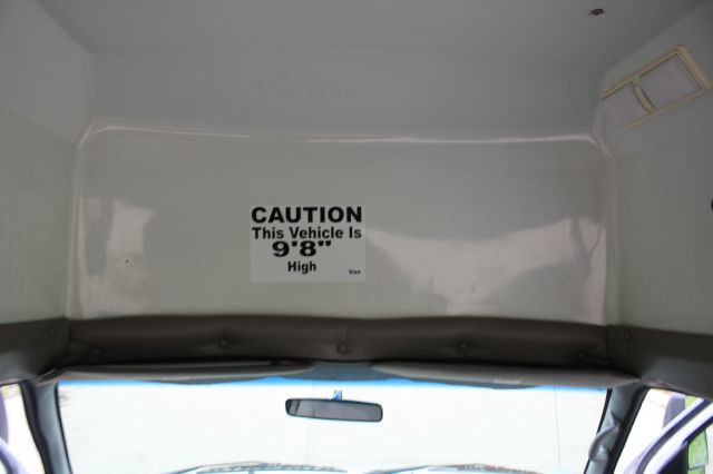 2001 Ford Econoline Wagon 4dr 4WD SLE Commercial