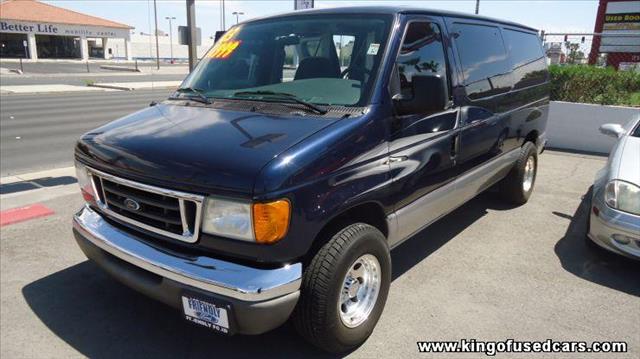 2003 Ford Econoline Wagon Premier Nav AWD