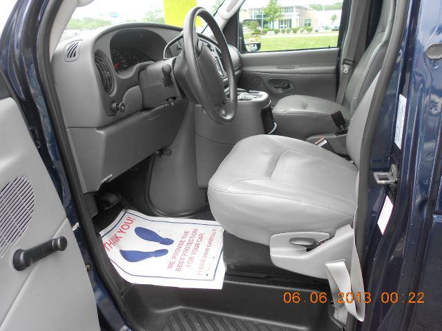 2003 Ford Econoline Wagon Navigation W/premium Pk.plus