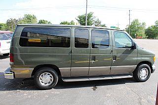 2003 Ford Econoline Wagon Premier Nav AWD