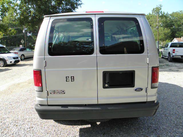 2003 Ford Econoline Wagon 2dr Cpe V6 Manual GT