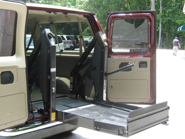 2004 Ford Econoline Wagon Navigation W/premium Pk.plus