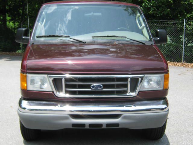 2004 Ford Econoline Wagon Navigation W/premium Pk.plus