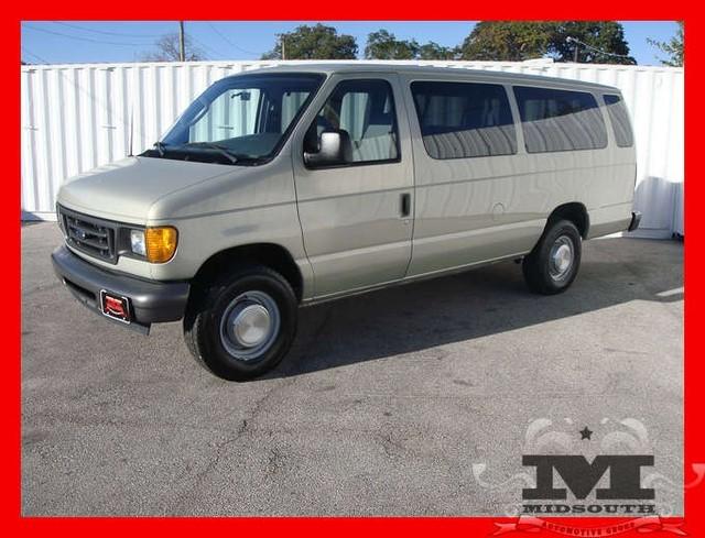2005 Ford Econoline Wagon Navigation W/premium Pk.plus