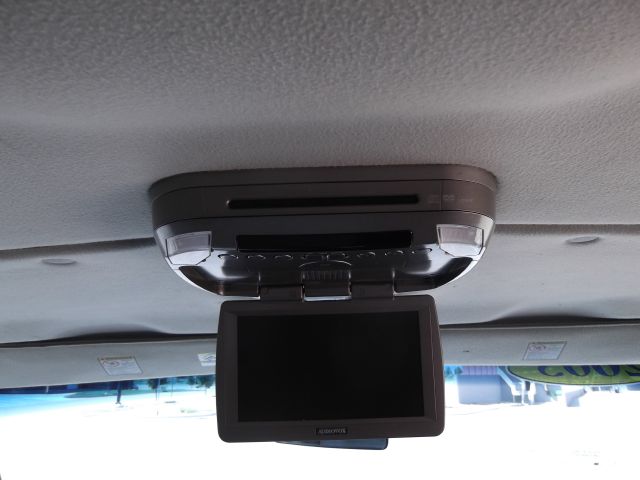 2005 Ford Econoline Wagon 2dr Cpe V6 Manual GT