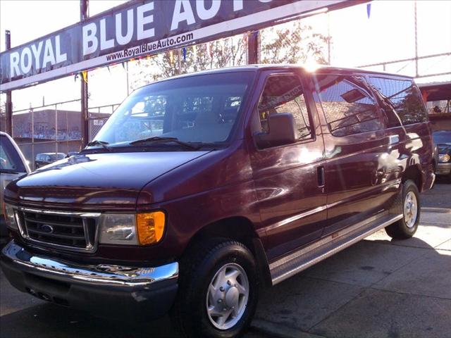 2005 Ford Econoline Wagon Ertible GT Deluxe