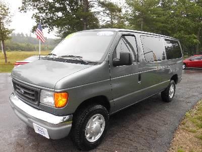 2006 Ford Econoline Wagon 2dr Cpe V6 Manual GT