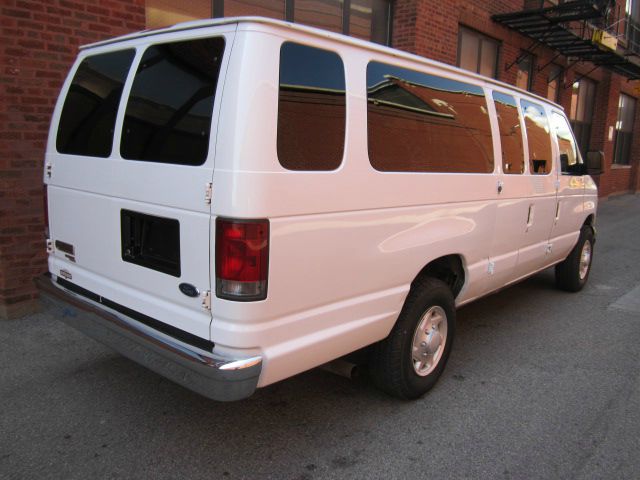2006 Ford Econoline Wagon Slt1awd