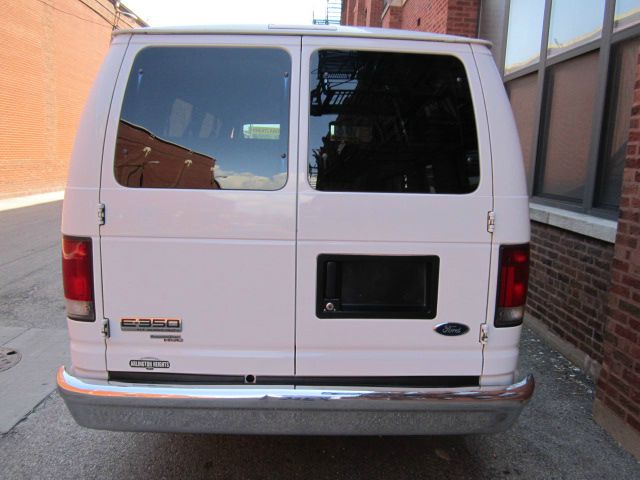 2006 Ford Econoline Wagon Slt1awd