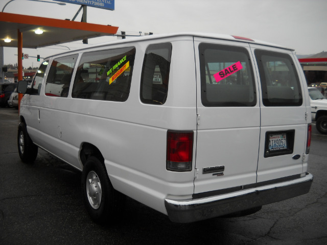 2007 Ford Econoline Wagon 2dr Cpe V6 Manual GT