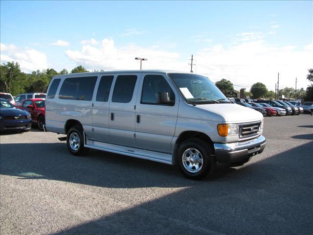 2007 Ford Econoline Wagon Unknown