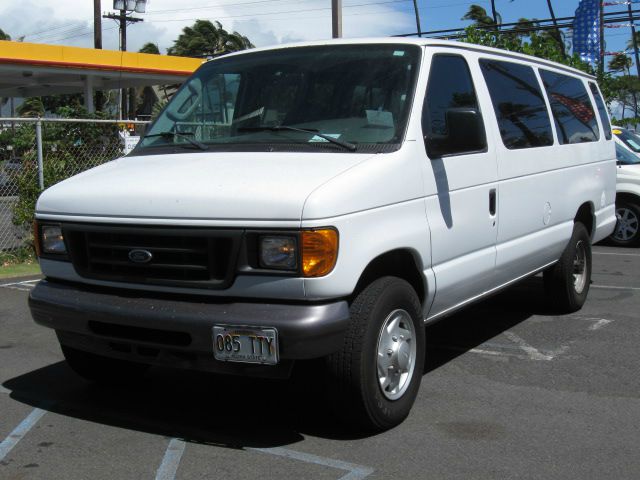 2007 Ford Econoline Wagon 2dr Cpe V6 Manual GT