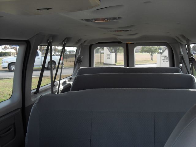 2007 Ford Econoline Wagon 2dr Cpe V6 Manual GT