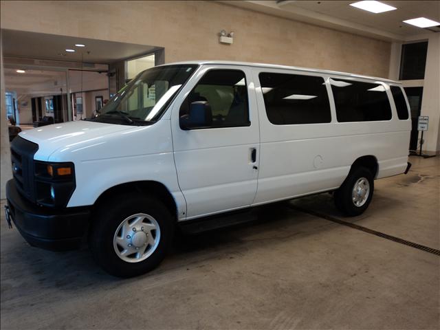 2008 Ford Econoline Wagon SRW