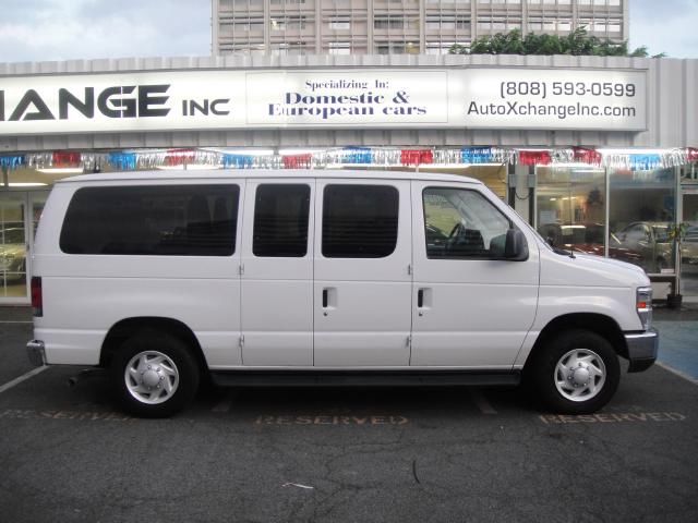 2008 Ford Econoline Wagon 1500 SLT 4X4