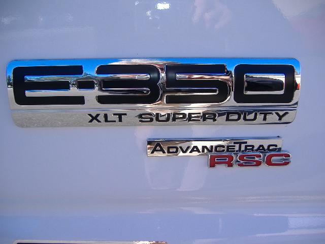 2008 Ford Econoline Wagon SRW