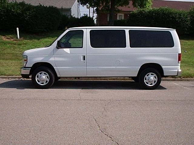 2008 Ford Econoline Wagon Base