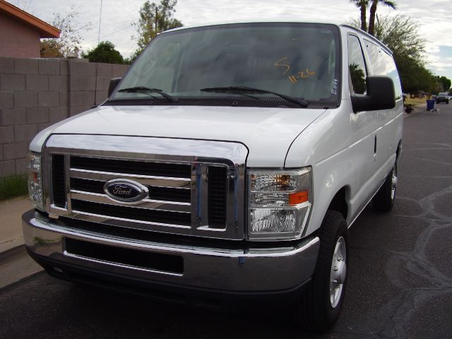 2008 Ford Econoline Wagon 2dr Cpe V6 Manual GT