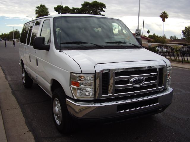 2008 Ford Econoline Wagon 2dr Cpe V6 Manual GT