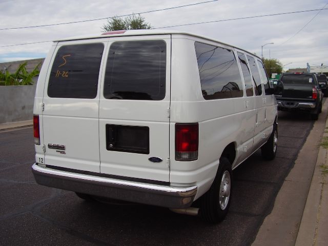 2008 Ford Econoline Wagon 2dr Cpe V6 Manual GT