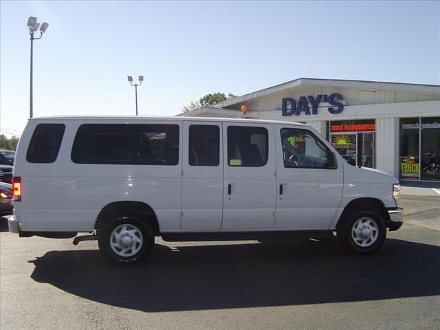 2008 Ford Econoline Wagon CPE