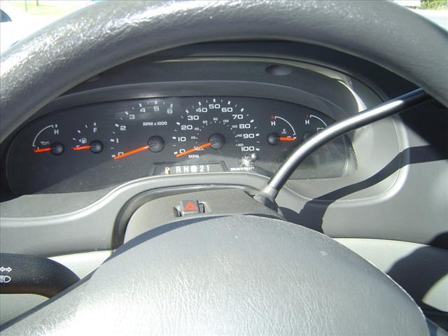 2008 Ford Econoline Wagon CPE